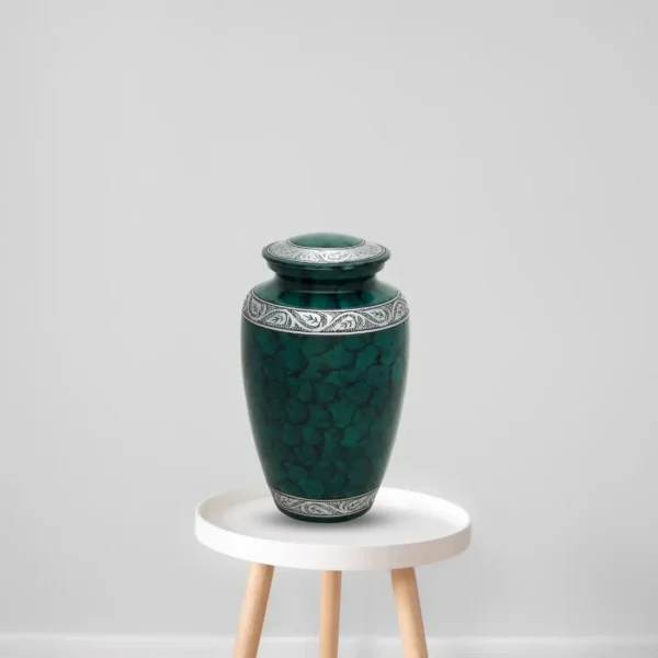 Emerald Tranquility – Green Cremation Urn